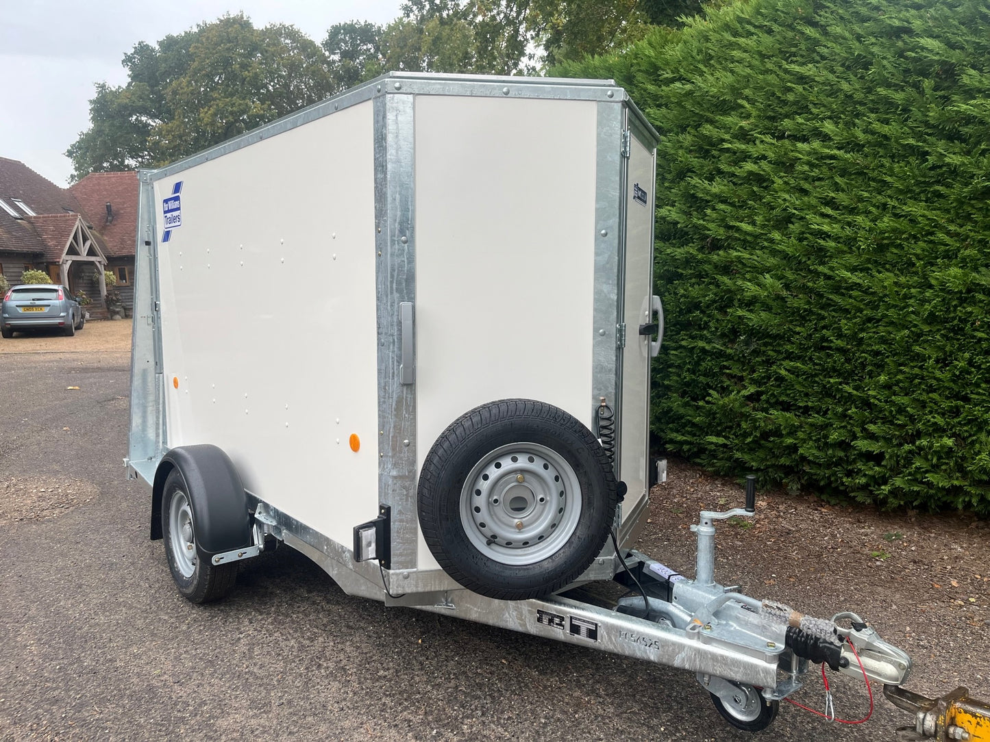 Brand New Ifor Williams BV84