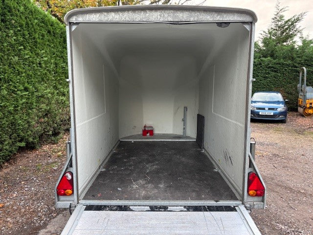 Used Debon C300 Box Van Trailer U3130