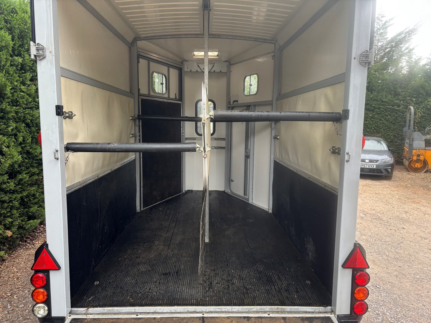 Used Ifor Williams HB511