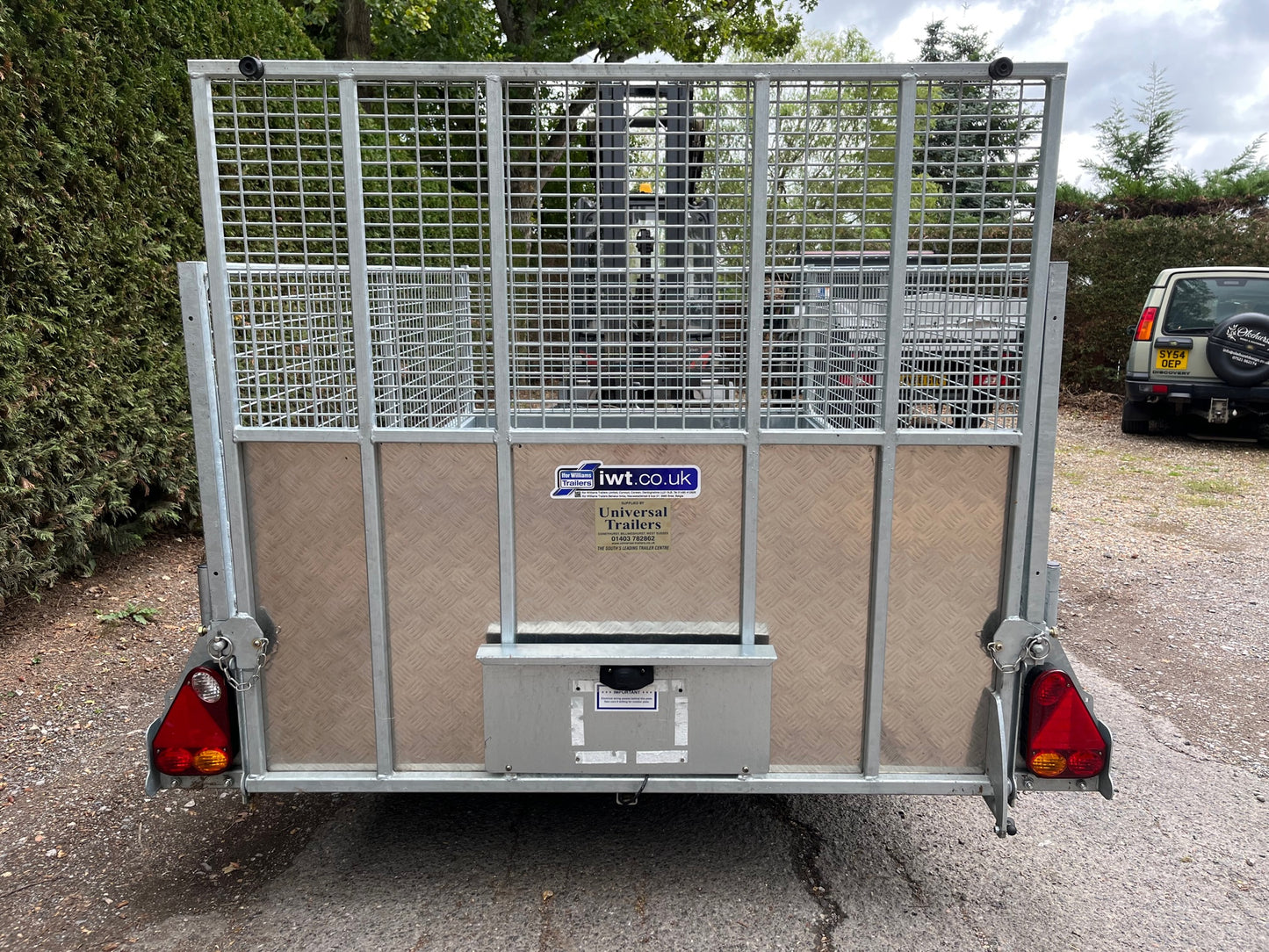 Brand New Ifor Williams P8e Mesh Sides