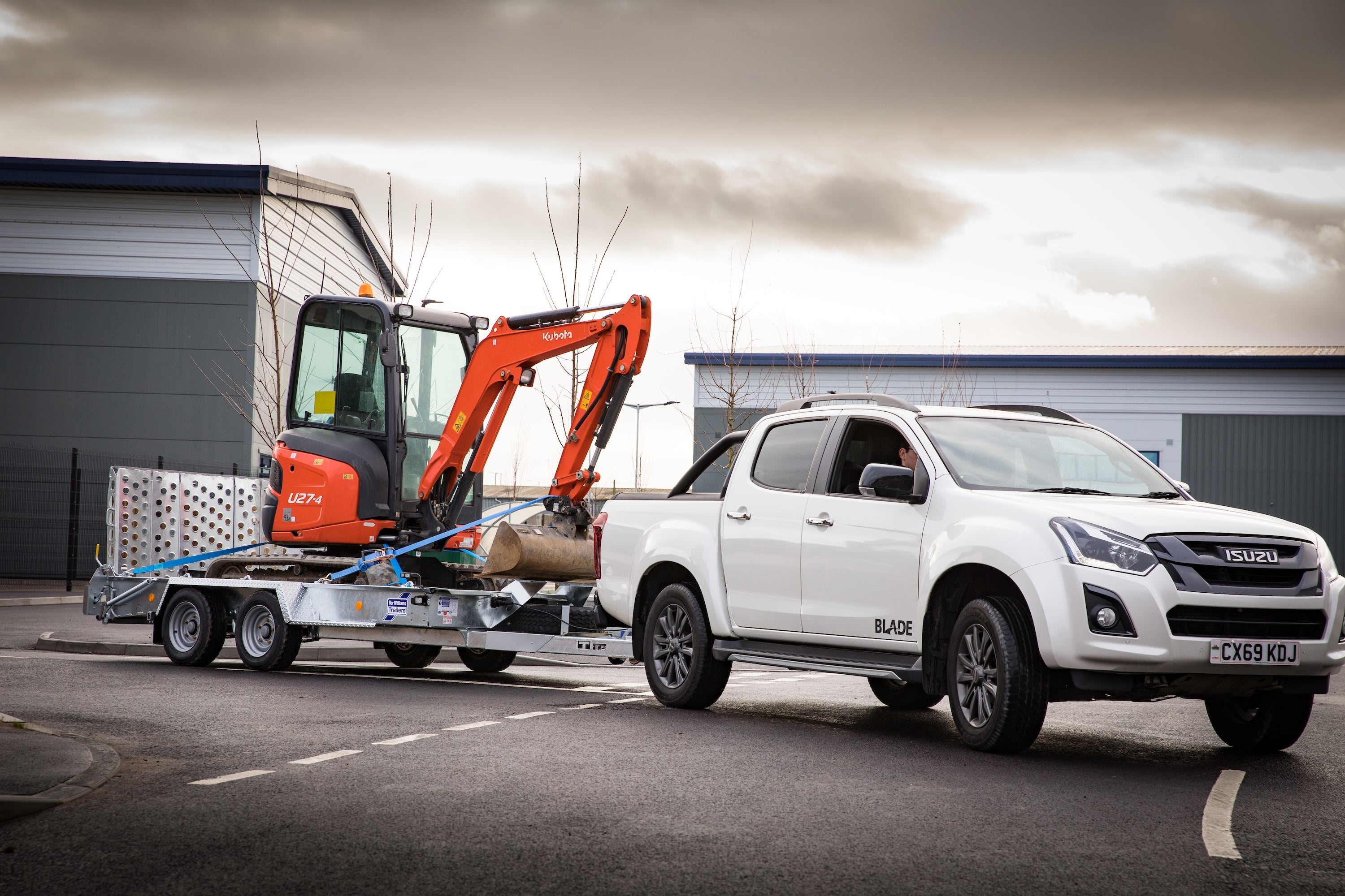 Ifor Williams Plant Trailers | GH, GX & GP Series – Universal Trailers