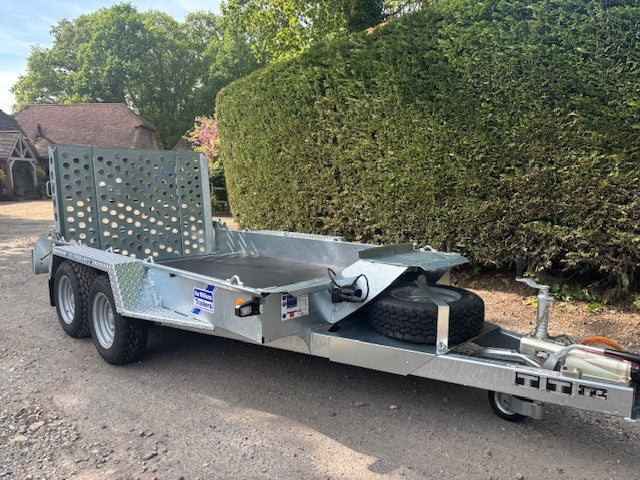 Brand New Ifor Williams GH1054