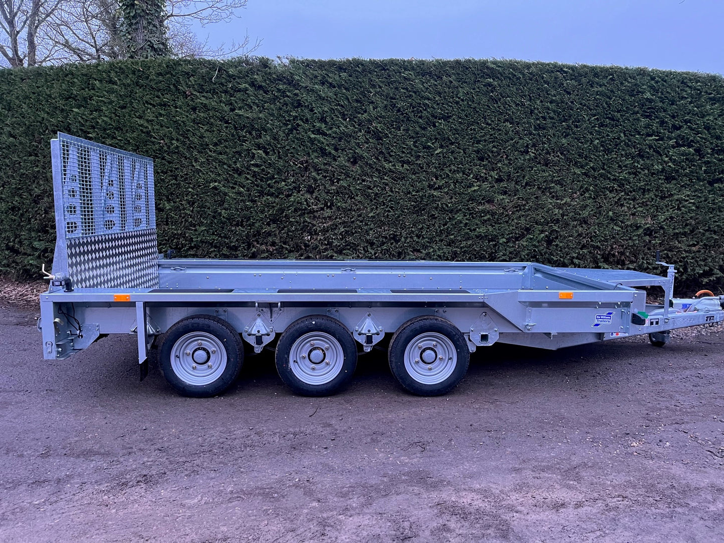 Brand New Ifor Williams GX126TRI