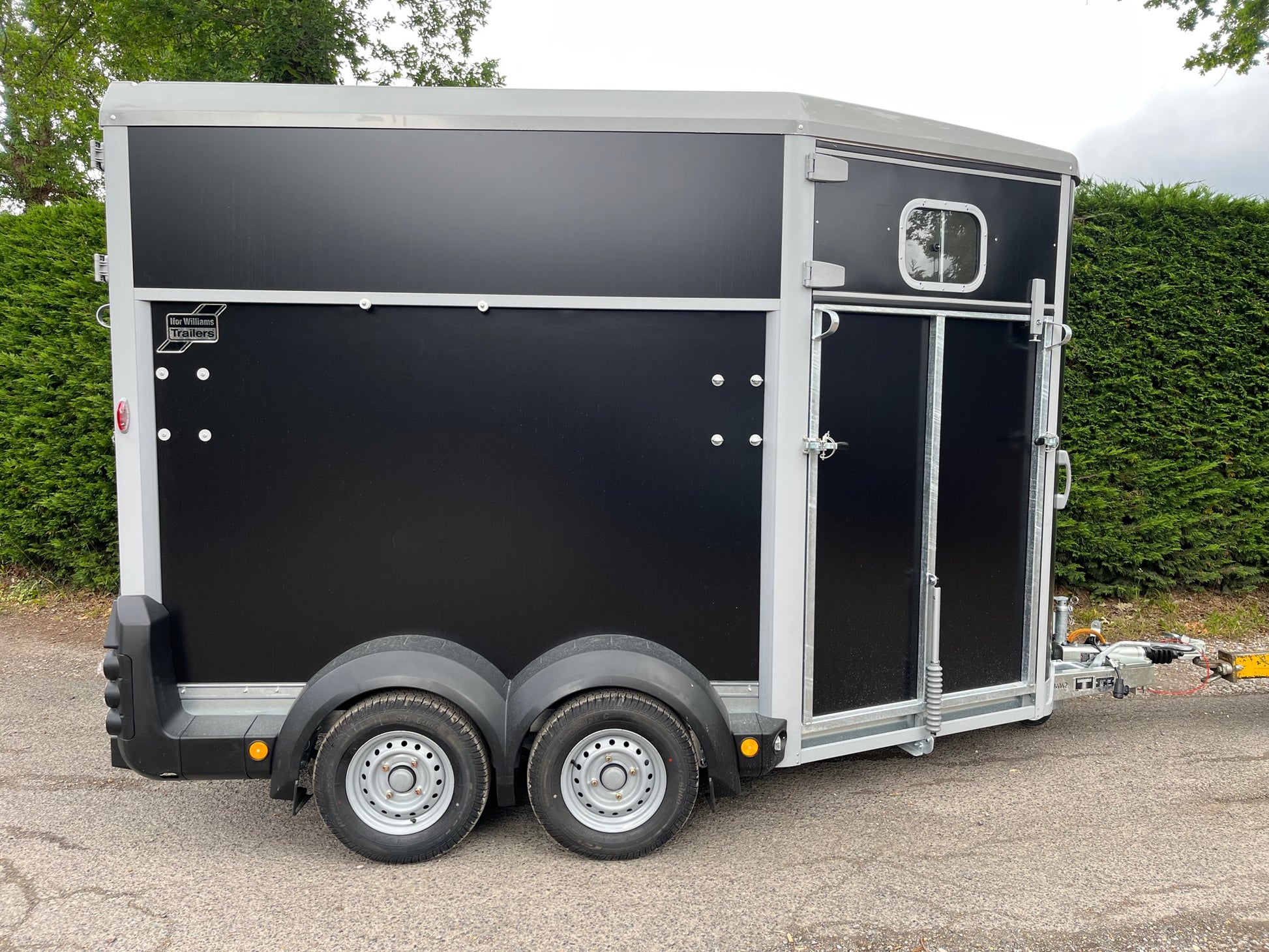 Brand New Ifor Williams HB511 Trailers – Universal Trailers
