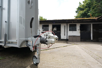 HB403 Single Horsebox