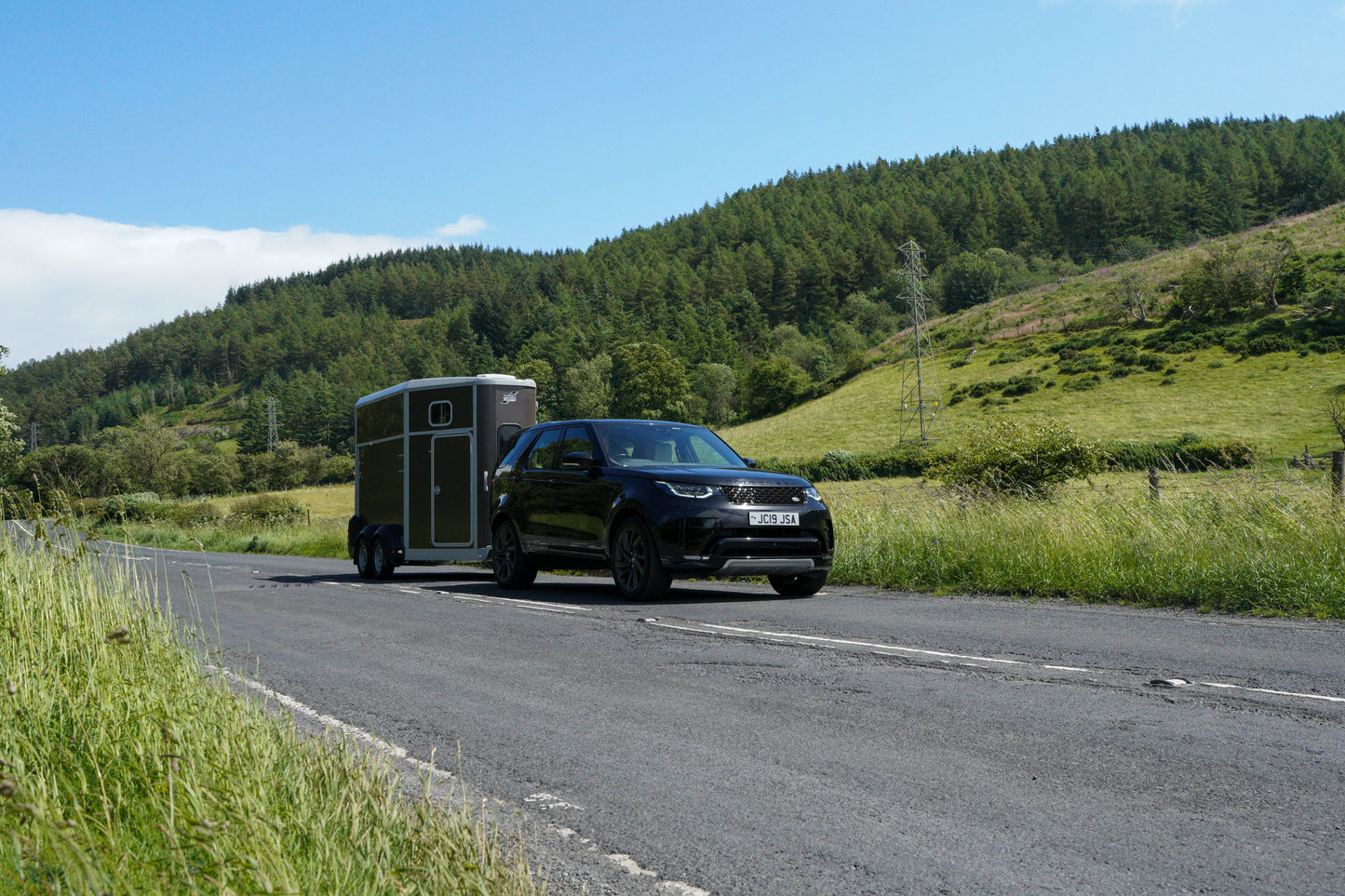 HB511 Double Horsebox