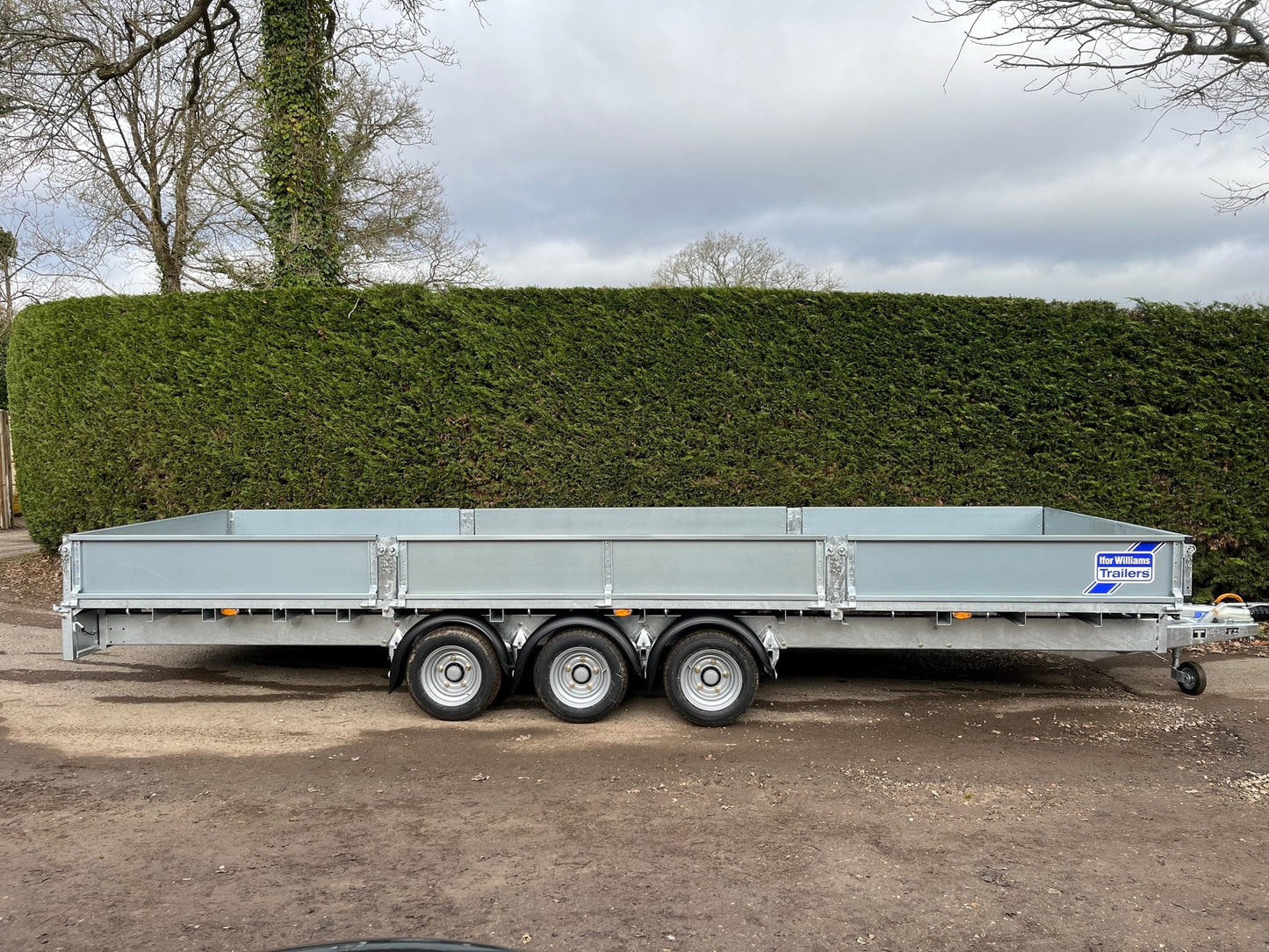 Brand New Ifor Williams LM207