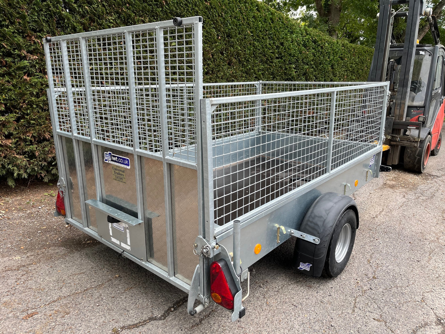 Brand New Ifor Williams P8e Mesh Sides