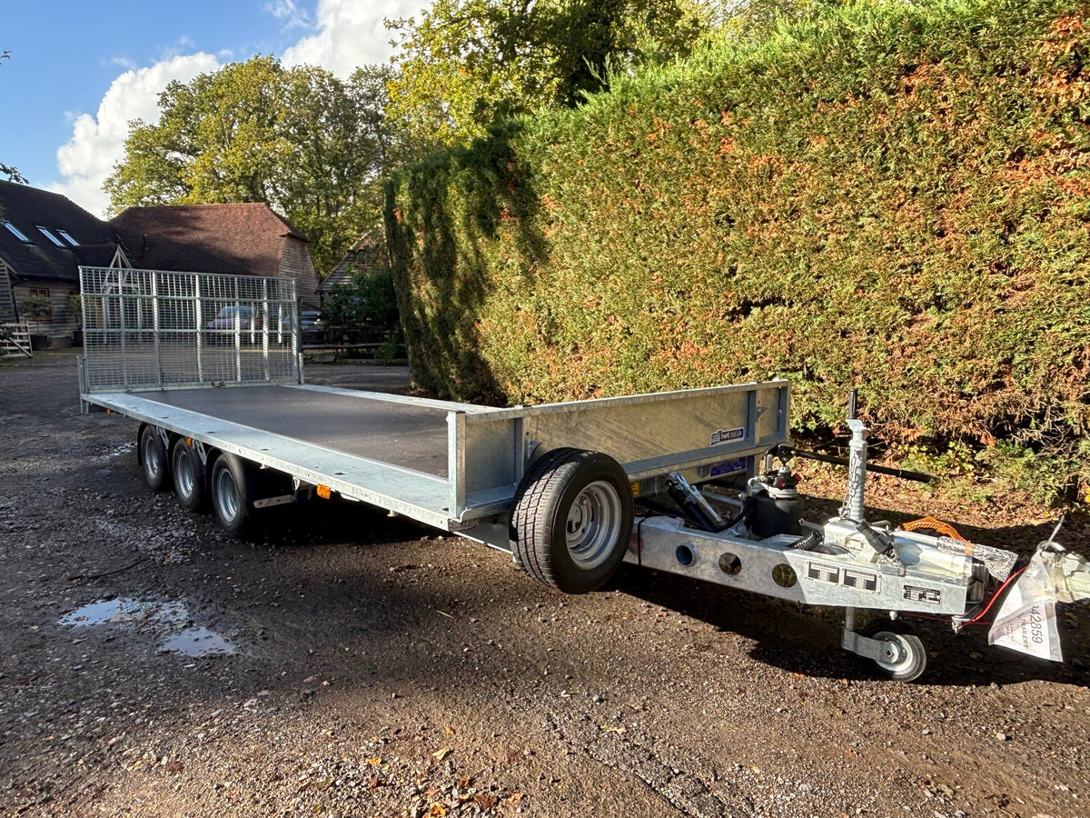 Brand New Ifor Williams TB5521 HB