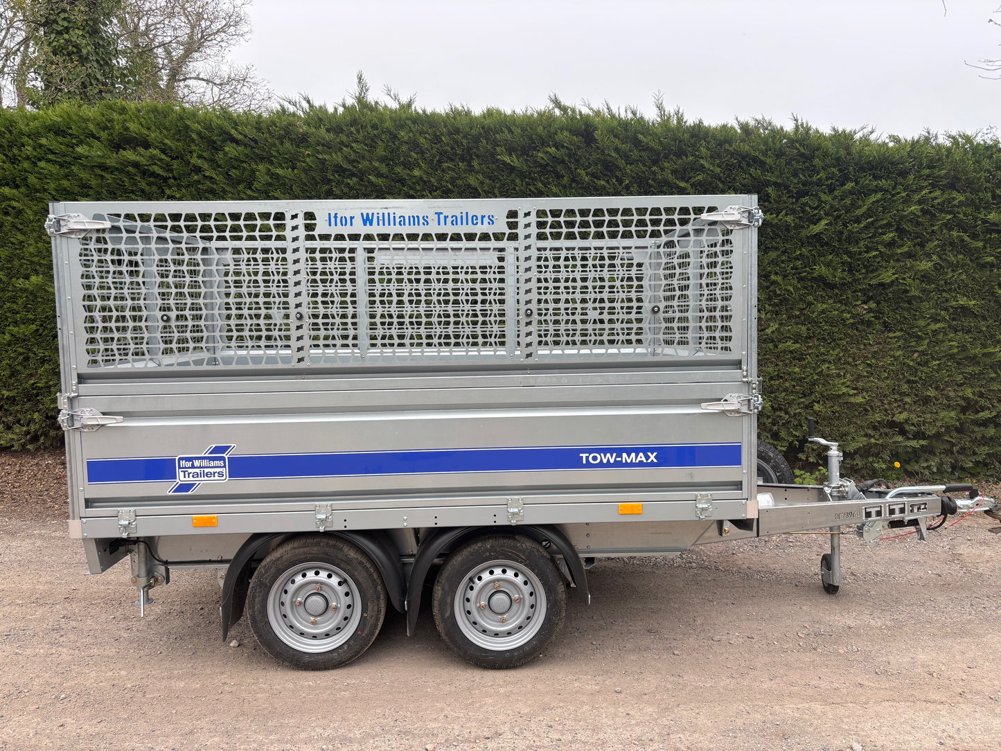 Brand New Ifor Williams Tow-Max Trailer TM202-2514 Mesh