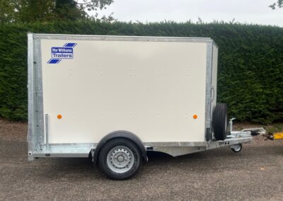 Brand New Ifor Williams BV84 UNI39468