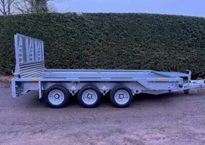 Brand New Ifor Williams GX126TRI UNI39431